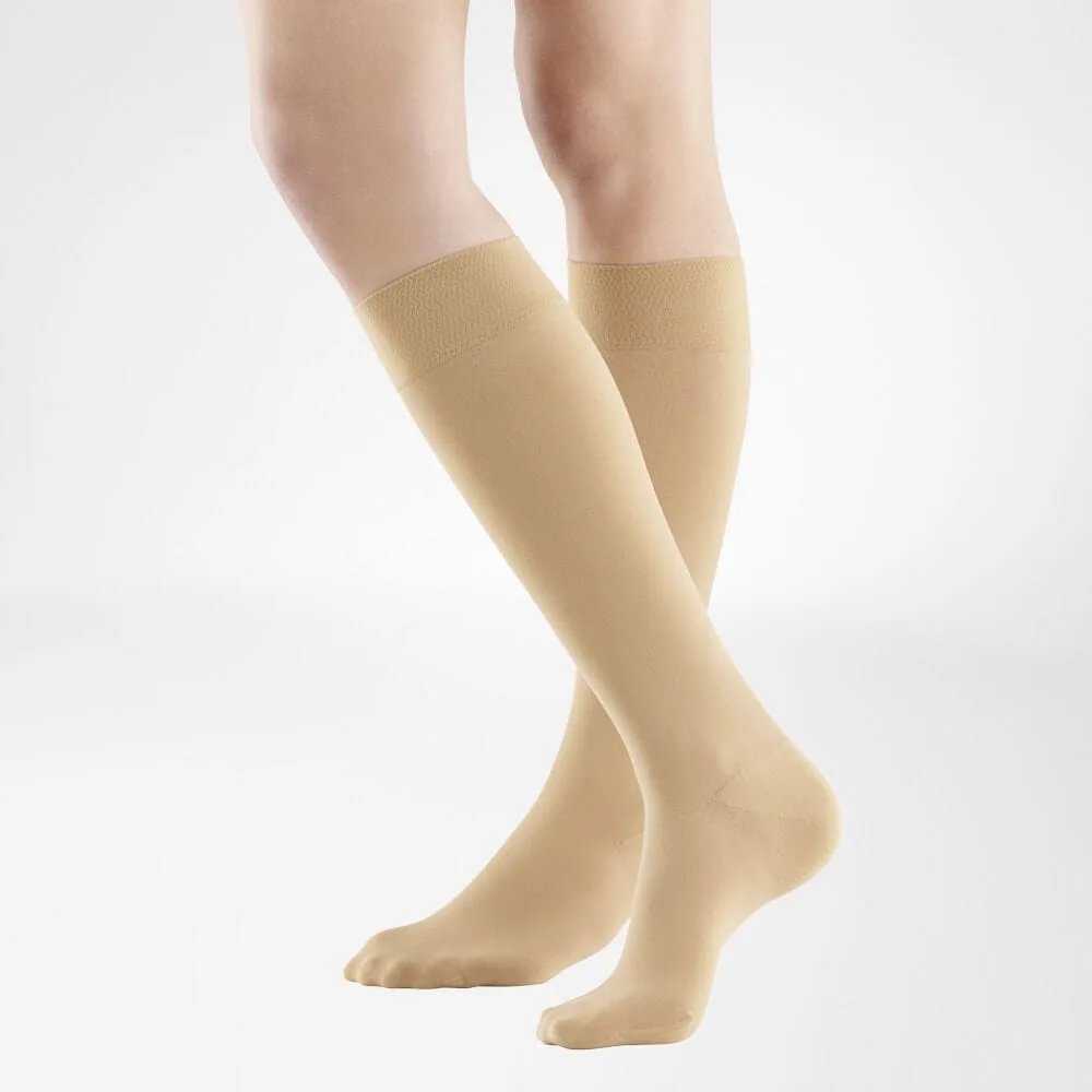 Knee High Stockings CLII Venotrain Soft S Bauerfeind